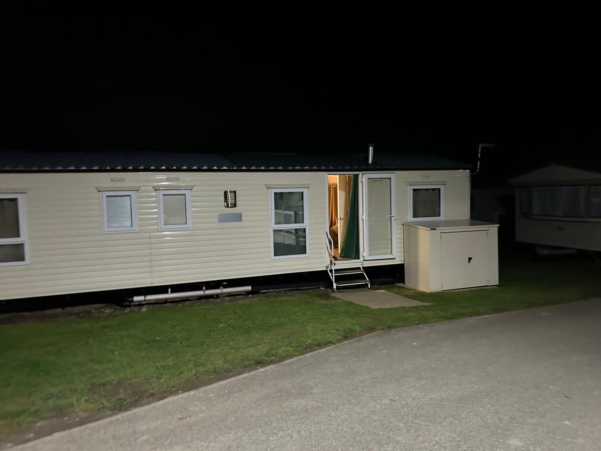 High Tide Hotel Burmarsh Exterior foto